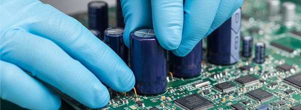 Manual through-hole component insertion for PCB assembly