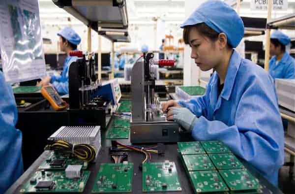 PCB-assembly-rework-and-soldering-station