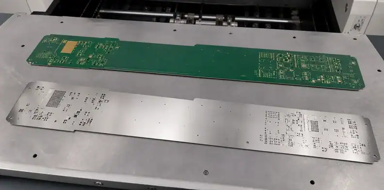 Separated print regions require a controlled boundary for oversized PCB solder paste printing.